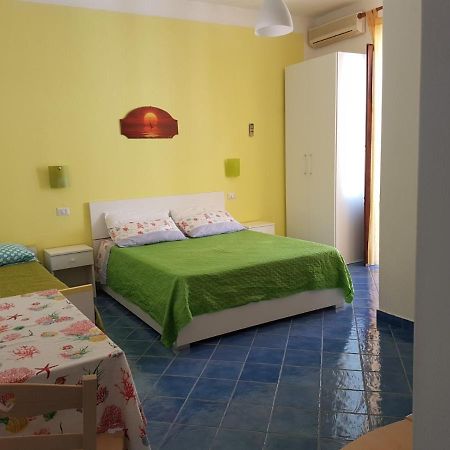 Апартаменты Lipari Centro Storico Flat 7 Min From Port Экстерьер фото